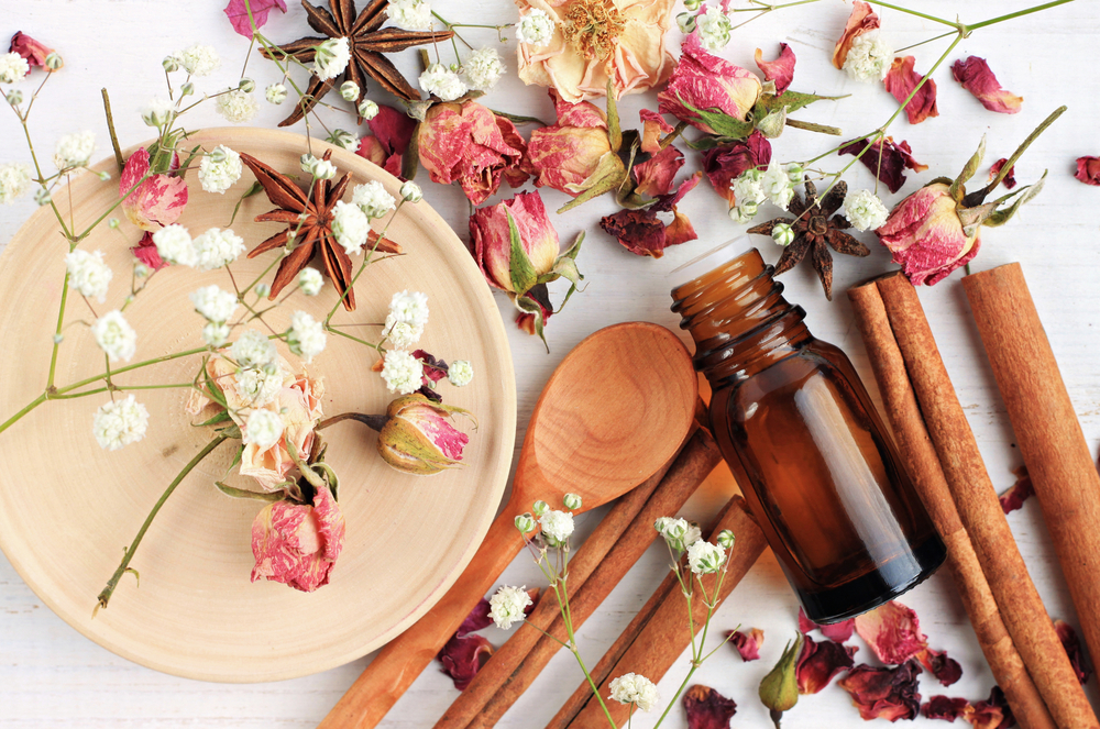 Essential Oils for Acne: 7 of the Best Ones
