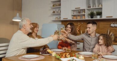 Expressing Gratitude: Fun Thanksgiving Games and Activities